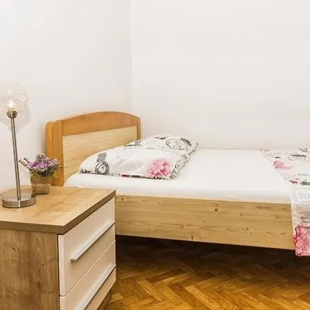 Fuer 5 Personen Ca 65 Qm In Pula, Istrien Istrische Riviera * Póla