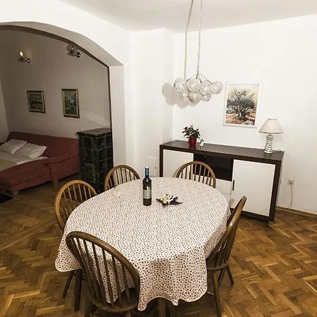 Fuer 5 Personen Ca 65 Qm In Pula, Istrien Istrische Riviera Apartman *