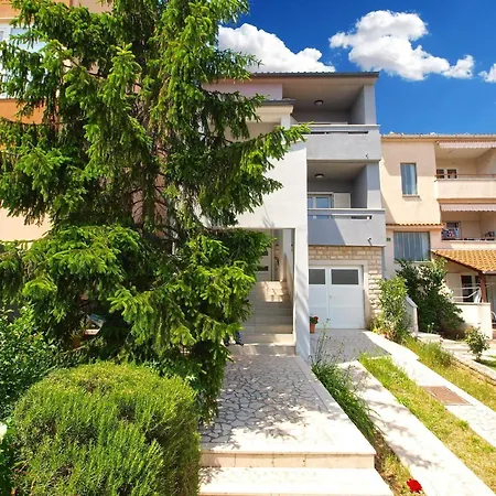 Fuer 5 Personen Ca 65 Qm In Pula, Istrien Istrische Riviera Apartment Pula